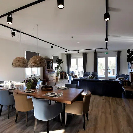 Luxurious With Private Garden In Kaag